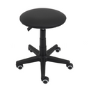Hocker auf Rädern